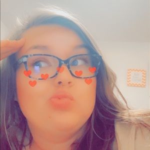 Meet your Posher, Leighann